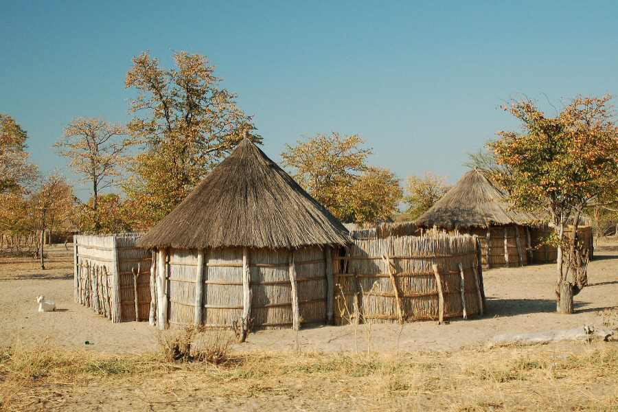 traditional round houses 