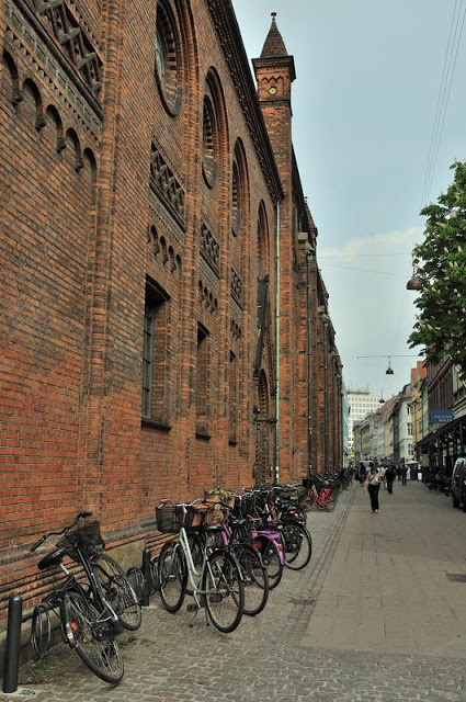 Bikes along the street near Copenhagen's Round Tower - ExplorationVacation.net 4-DSC_2171