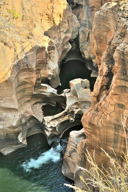 Bourke's Luck Potholes on the Panorama Route South Africa - www.ExplorationVacation.net