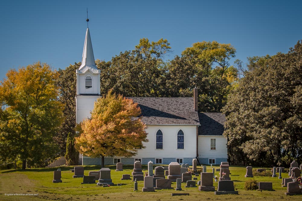 Monson Lake Lutheran Church - ExplorationVacation.net