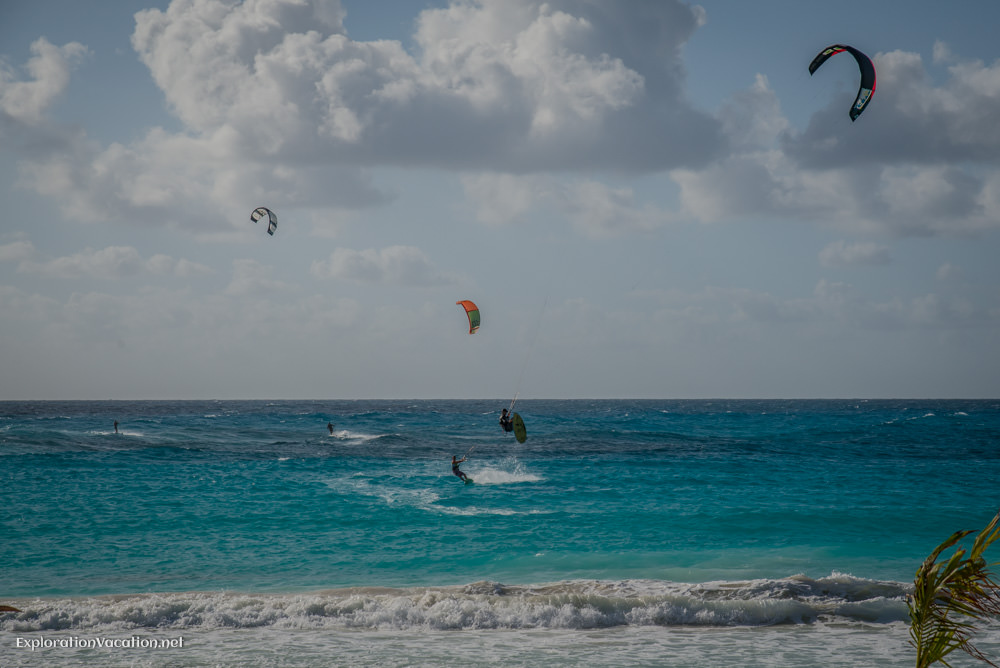 kitesurfing Cancun - ExplorationVacation.net