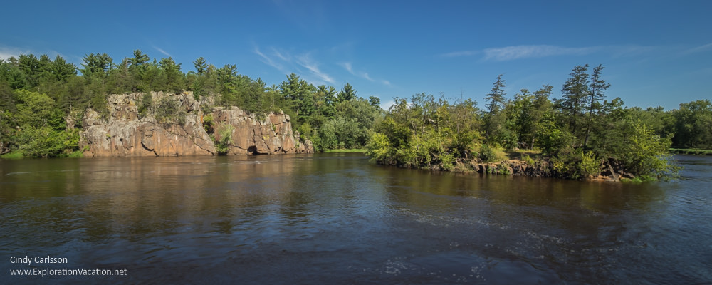 St Croix River cruise through Interstate Park in Minnesota and Wisconsin - www.ExplorationVacation.net