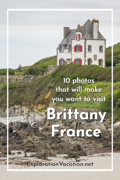 Photo of a house on a green hill above Brittany's coast