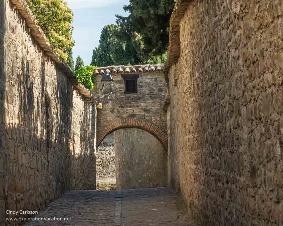 photo of an ancient alley in Baeza Spain