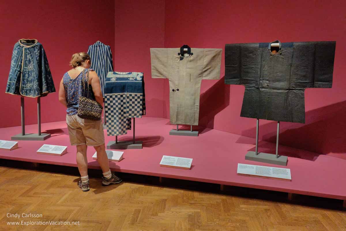 Photo of 19th and early 20th century Japanese travel coats on display in Dressed by Nature: Textiles of Japan at the Minneapolis Institute of Arts (Mia) in Minnesota © Cindy Carlsson - ExplorationVacation.net