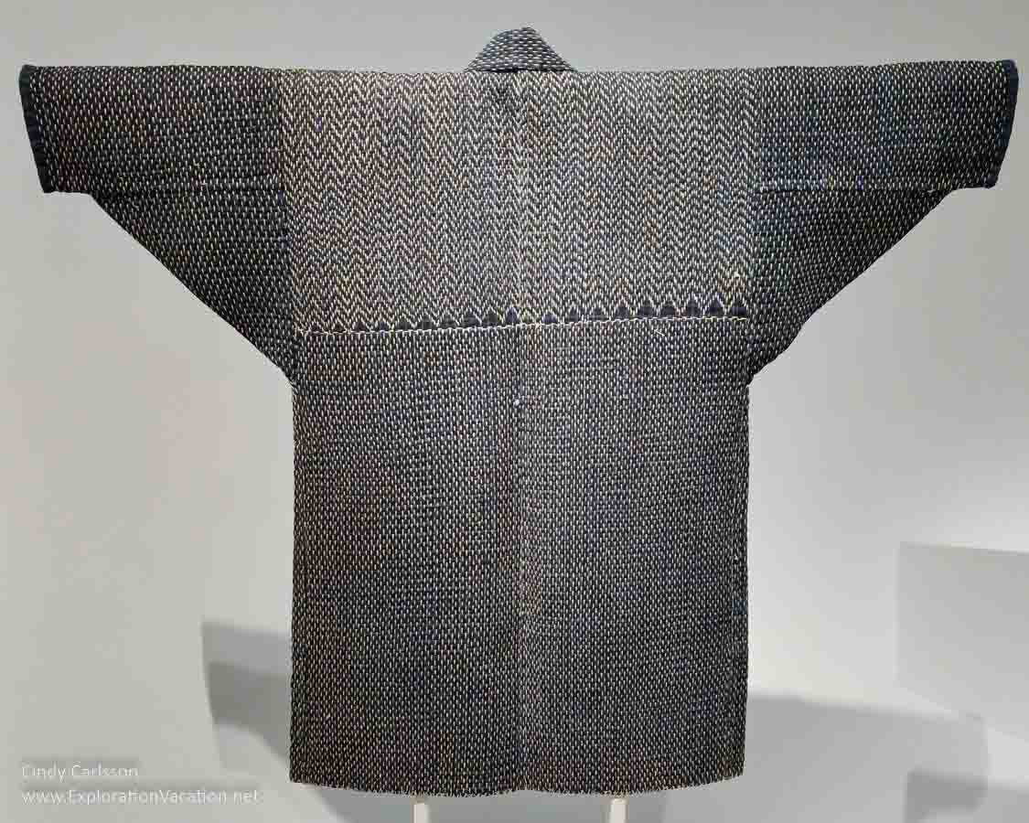 Photo of a late 19th- early 20th century Japanese fisherman’s festival coat on display in Dressed by Nature: Textiles of Japan at the Minneapolis Institute of Arts (Mia) in Minnesota © Cindy Carlsson - ExplorationVacation.net