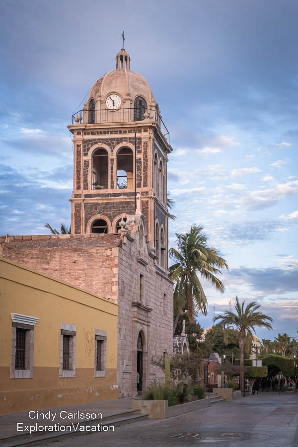 photo of exterior of Mission Loreto (Misi&oacute;n de Nuestra Se&ntilde;ora de Loreto Conch&oacute;) &copy; Cindy Carlsson at ExplorationVacation.net