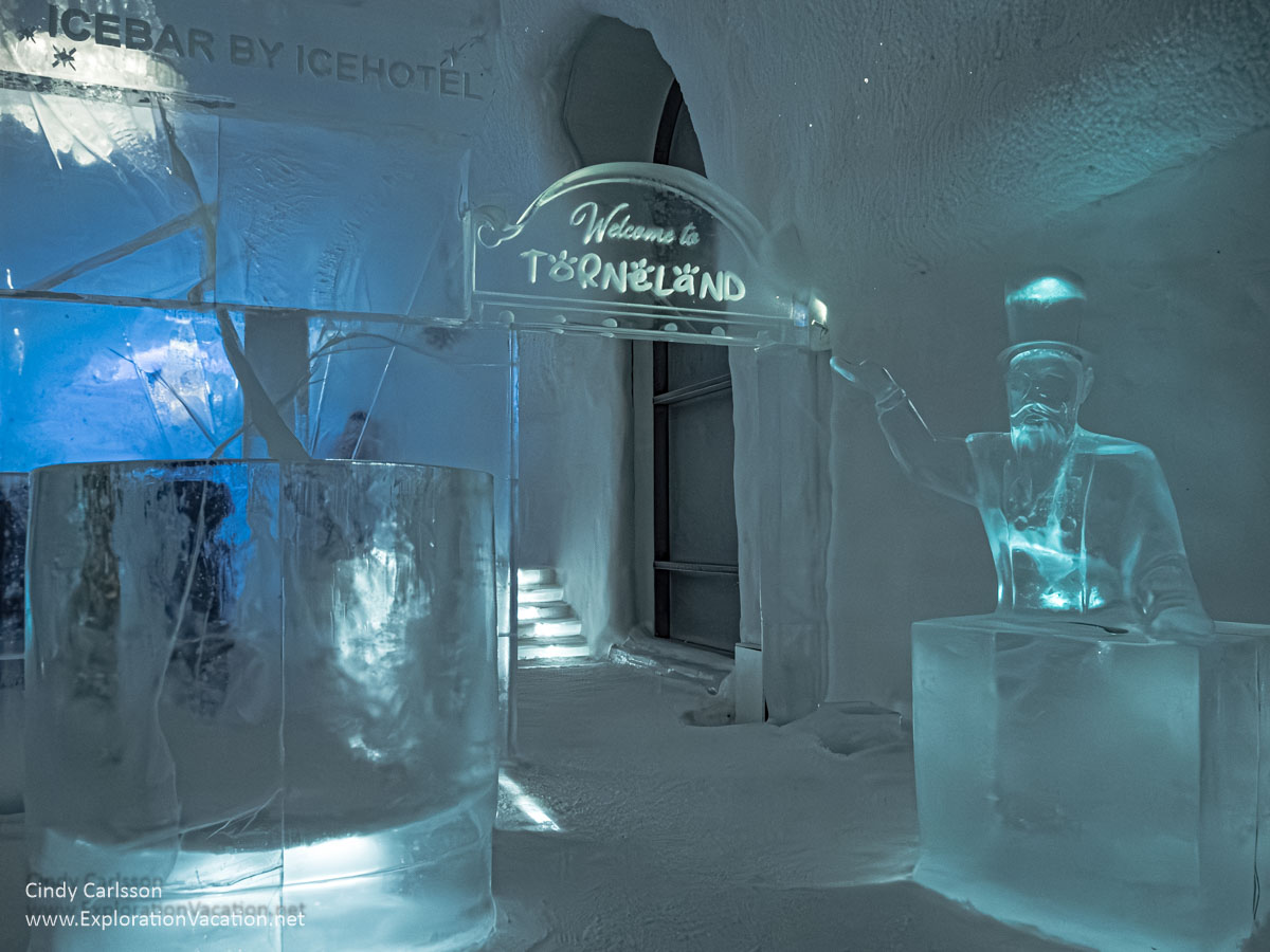 Photo of a portion of the ice bar in Icehotel 365 in Jukkasj&auml;rvi in Swedish S&aacute;pmi (Lapland) &copy; Cindy Carlsson ExplorationVacation.net