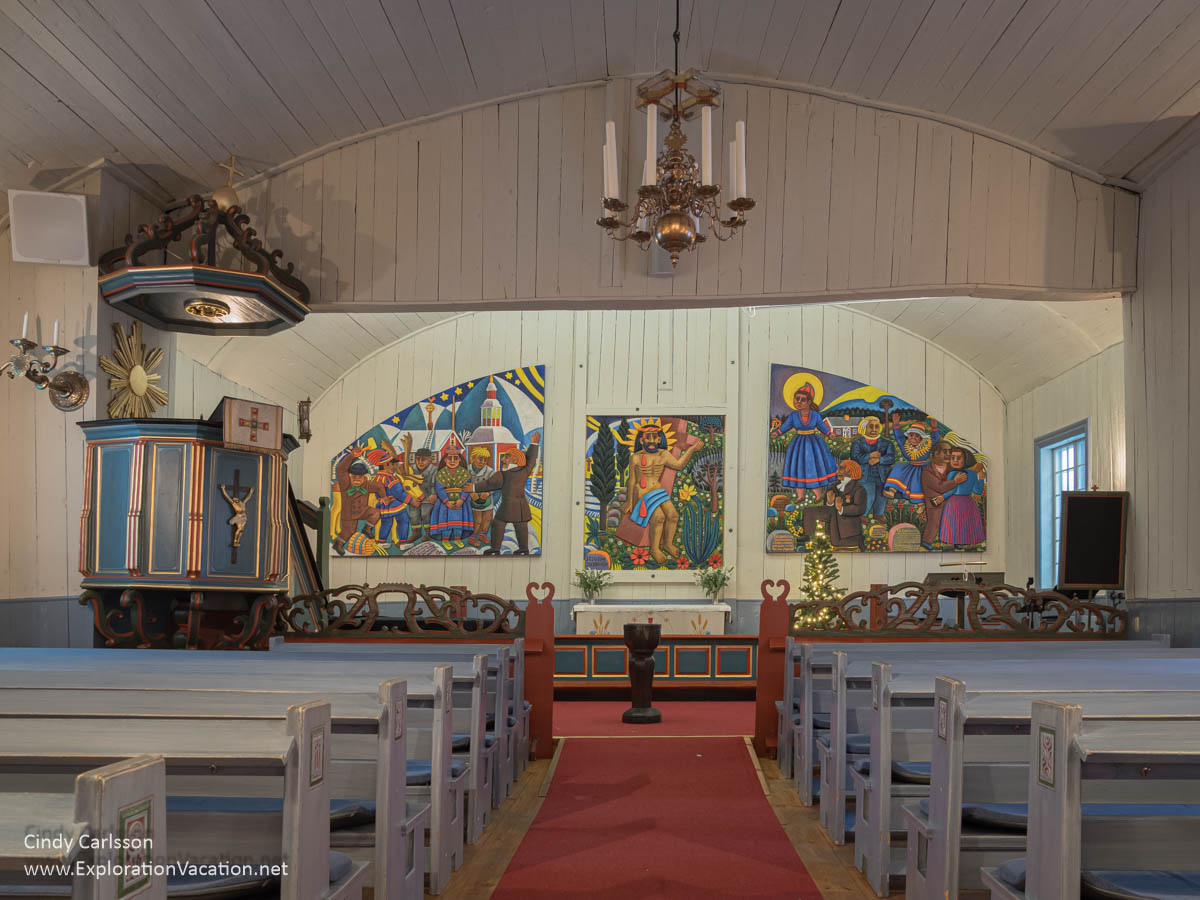  Photo of the interior of the historic Jukkasj&auml;rvi church with an altarpiece by Swedish artist Bror Hjorth in Swedish S&aacute;pmi (Lapland) &copy; Cindy Carlsson ExplorationVacation.net